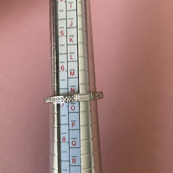 Sold✨Silver Ring with white crystal Sz. 6.75 - Picture 5 of 5